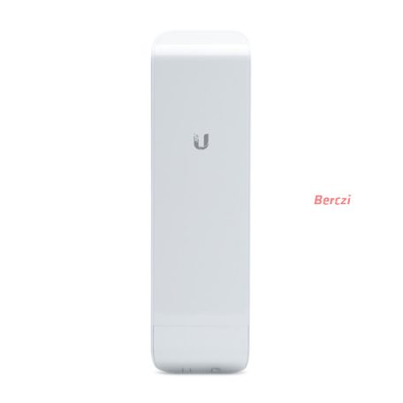 UBiQUiTi Wireless Access Point Point-to-MultiPoint, 5GHz 2x100Mbps, kültéri - NSM5