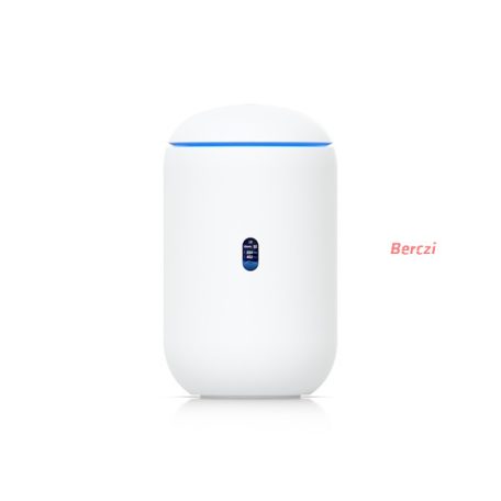 UBiQUiTi Dream Router TriBand 3x2,5Gbps (LAN) 1xPOE Out + 2xWAN (SFP+, RJ45), WiFi7, Asztali - UDR7
